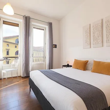 Contempora - Luminous, Quiet 1 Bedroom & 2 Baths - Sant'ambrogio * Milão